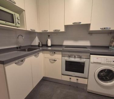 Gijon City Centre Apartment | 1A150 Apartamento céntrico en Gijón