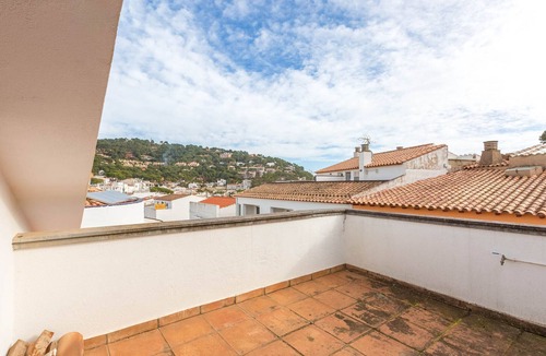 Llafranc Apartment | 1KIM 01 - Nice apartment located in the center of Llafranc, just 50m from the beach.