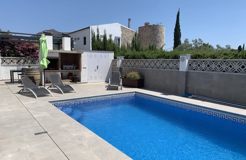 El Mas Fumats House | 2 bedrooms, privat-pool, internet, air conditioning , parking