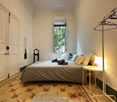 En Corts House | 2-Habitación con Baño privado 1 cama de matrimonio