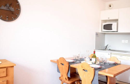 Vignec Apartment | 2-room apartment in Vignec for 6 people with pool