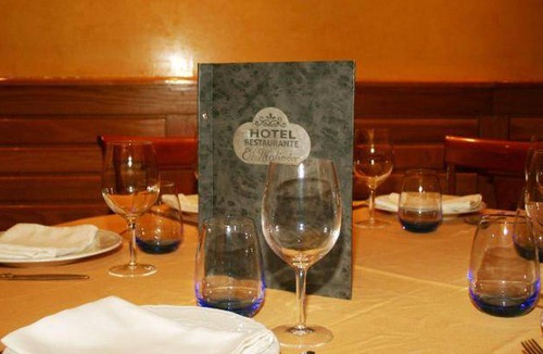 Cangas de Narcea Hotel | 20 m² Hotel ∙ 3 guests