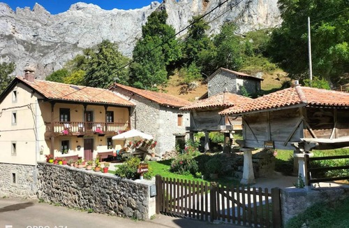 Cordinanes House | 200 m² House ∙ 3 bedrooms ∙ 5 guests