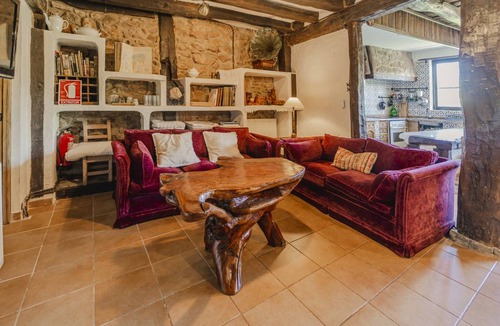 Villasur de Herreros House | 200 m² House ∙ 4 bedrooms ∙ 12 guests