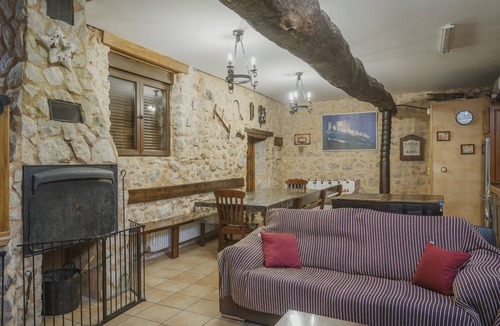 Curiel House | 200 m² House ∙ 4 bedrooms ∙ 9 guests