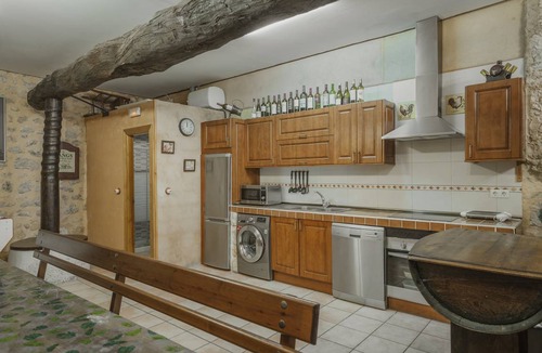 Curiel House | 200 m² House ∙ 4 bedrooms ∙ 9 guests