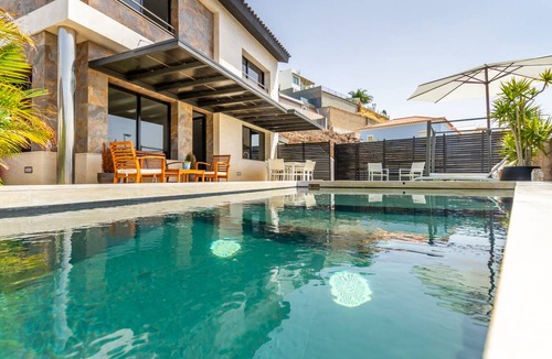 Tabaiba House | 200 m² House ∙ 3 bedrooms ∙ 6 guests