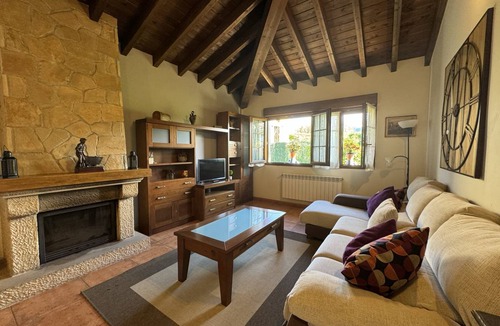 Santianes de Ola House | 200 m² House ∙ 3 bedrooms ∙ 6 guests