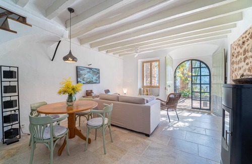 Fornalutx House | 200 m² House ∙ 3 bedrooms ∙ 4 guests
