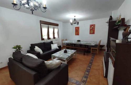 Luzmela House | 200 m² House ∙ 4 bedrooms ∙ 10 guests