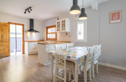 Aguadulce House | 200 m² Maisonette ∙ 3 bedrooms ∙ 6 guests
