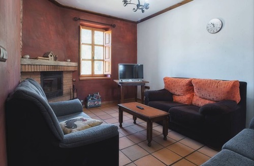 Matallana de Torio House | 220 m² House ∙ 5 bedrooms ∙ 10 guests