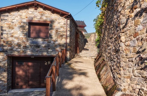 Puente de Domingo Florez House | 220 m² House ∙ 6 bedrooms ∙ 13 guests