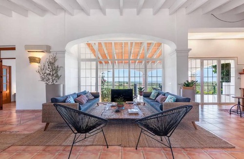 Portol Villa | 220 m² Villa ∙ 4 bedrooms ∙ 8 guests