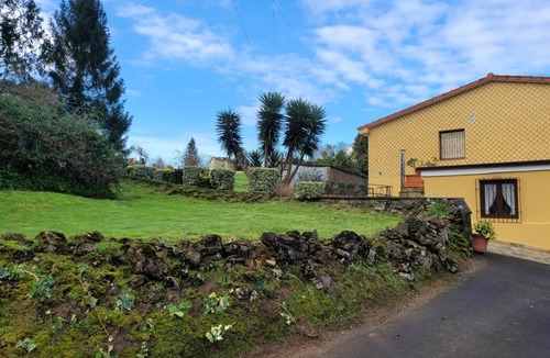 Villaescusa Villa | 220 m² Villa ∙ 4 bedrooms ∙ 9 guests