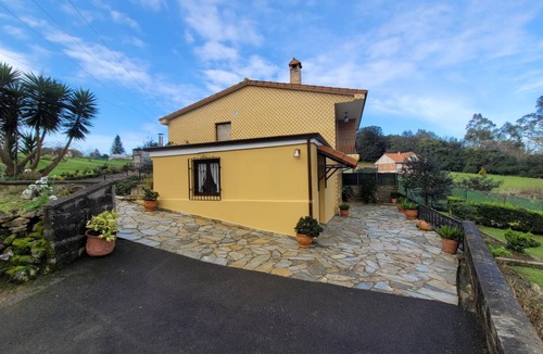 Villaescusa Villa | 220 m² Villa ∙ 4 bedrooms ∙ 9 guests