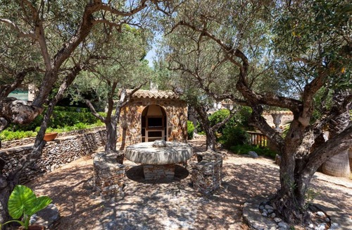 Llanca Villa | 220 m² Villa ∙ 5 bedrooms ∙ 10 guests