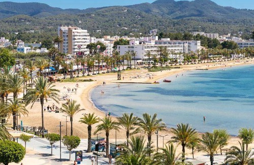 Sant Antoni de Portmany Hotel | 23 m² Hotel ∙ 127 guests