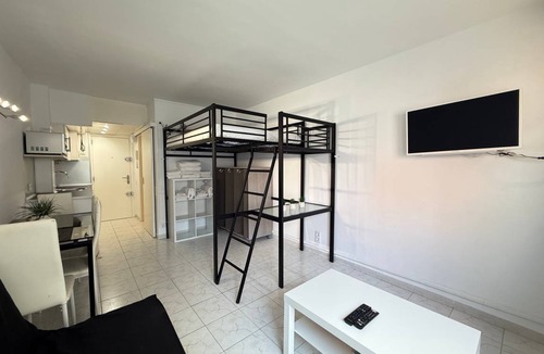 Roses Town Center Apartment | 23 m² Studio flat ∙ 1 bedroom ∙ 4 guests