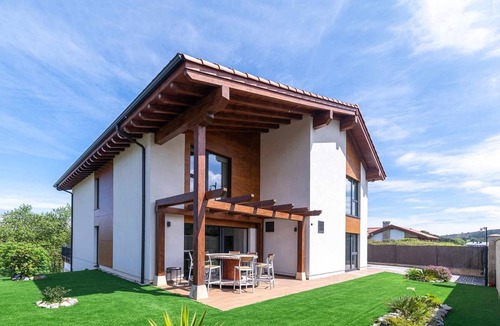 Llanes House | 235 m² House ∙ 5 bedrooms ∙ 14 guests