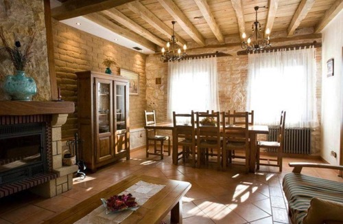 Canalejas de Penafiel House | 240 m² House ∙ 5 bedrooms ∙ 10 guests
