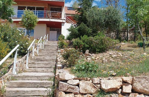 Cercedilla House | 240 m² House ∙ 3 bedrooms ∙ 6 guests