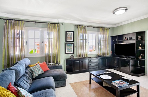 Candelaria House | 240 m² House ∙ 4 bedrooms ∙ 7 guests
