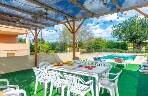 Es Garrovers Villa | 240 m² Villa ∙ 4 bedrooms ∙ 8 guests