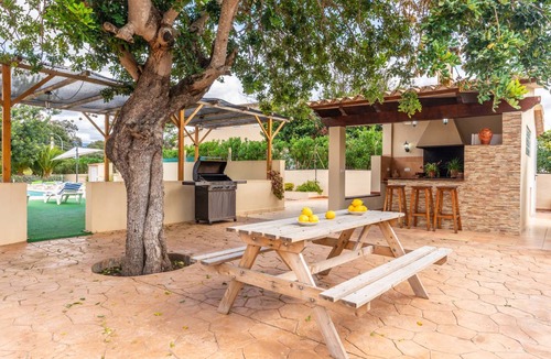 Es Garrovers Villa | 240 m² Villa ∙ 4 bedrooms ∙ 8 guests