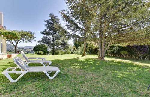 Calella Villa | 240 m² Villa ∙ 6 bedrooms ∙ 14 guests