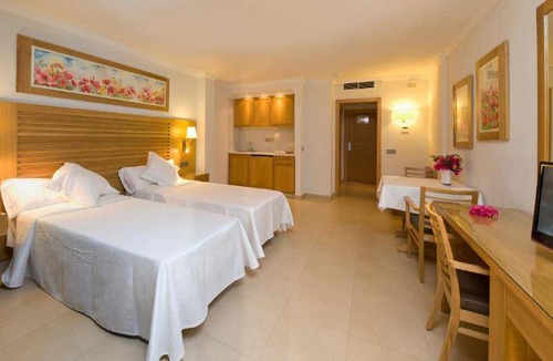 Sant Jordi de Ses Salines Apartment | 25 m² Serviced apartment ∙ 127 guests