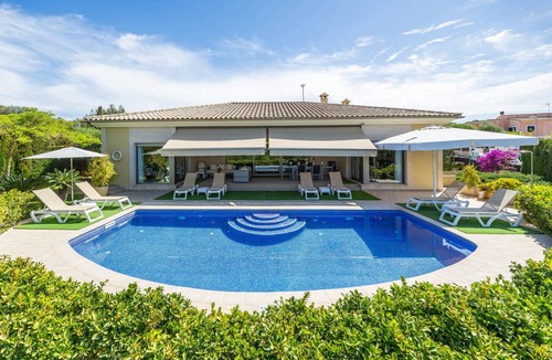 Marratxi Villa | 250 m² Villa ∙ 4 bedrooms ∙ 8 guests