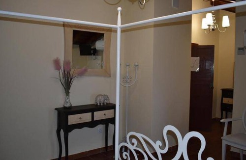 Cabeza del Buey Hotel | 25 m² Hotel ∙ 3 guests