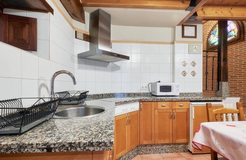 Santa Maria de Valdeon House | 250 m² House ∙ 5 bedrooms ∙ 10 guests