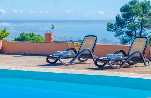 Urbanitzacio Es Verger Villa | 250 m² Villa ∙ 3 bedrooms ∙ 6 guests