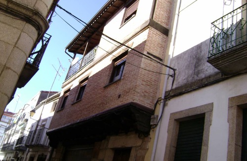 Valverde del Fresno House | 250 m² Farmhouse ∙ 4 bedrooms ∙ 9 guests