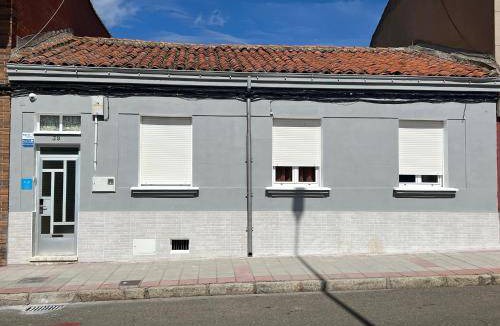 Leon House | 250 m² House ∙ 4 bedrooms ∙ 9 guests