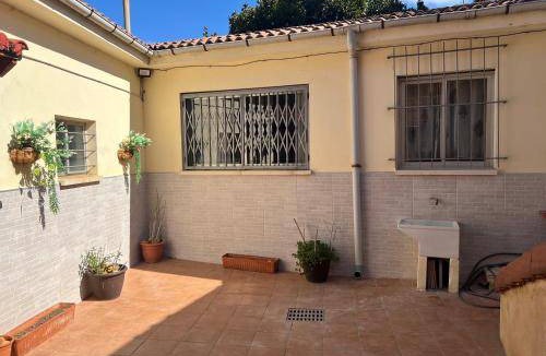 Leon House | 250 m² House ∙ 4 bedrooms ∙ 9 guests