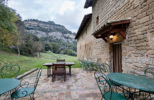 Centelles House | 250 m² House ∙ 5 bedrooms ∙ 10 guests