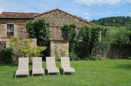 Silio House | 250 m² House ∙ 5 bedrooms ∙ 8 guests