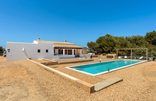 Formentera Villa | 250 m² Villa ∙ 3 bedrooms ∙ 6 guests