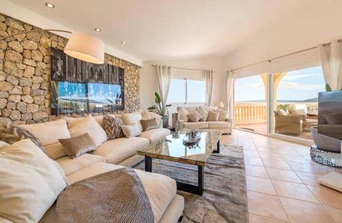 Ses Rotes Velles Villa | 250 m² Villa ∙ 3 bedrooms ∙ 6 guests