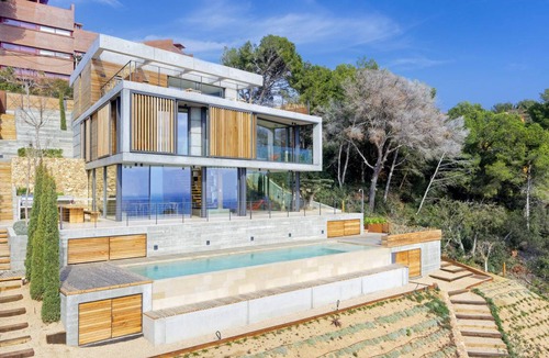 Tamariu House | 253 m² House ∙ 4 bedrooms ∙ 8 guests