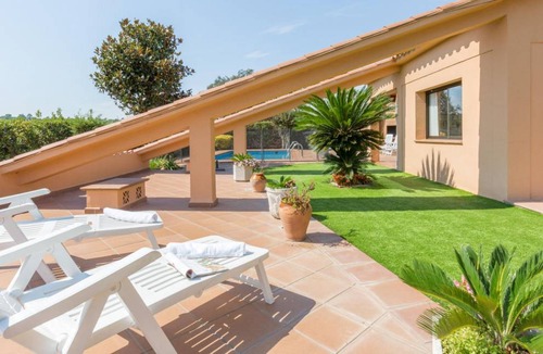 Puigventos Villa | 295 m² Villa ∙ 5 bedrooms ∙ 10 guests
