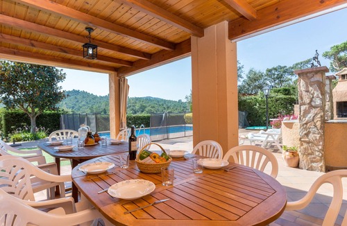 Puigventos Villa | 2CIP01-08pax - House with capacity for 08 people and private pool located in a quiet area