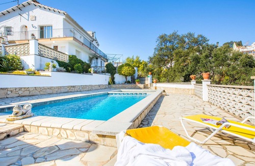 Lloret Blau Villa | 2TER01 - House with 3 bedrooms with private pool located in a very quiet residential area 7 kms from the beach of Lloret de Mar