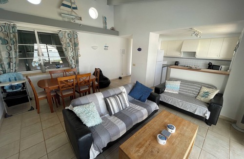 Alayor Villa | 3 Bed, 2 bathroom villa, large private pool in lovely quiet cul-de-sac Location