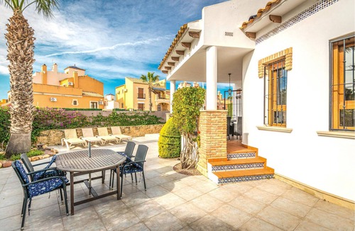 Algorfa House | 3 bedroom accommodation in Algorfa