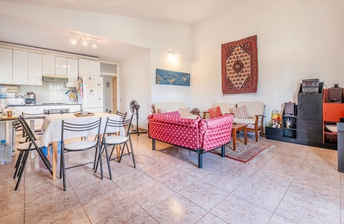 Can Carbonell House | 3 bedroom awesome home in Can Carbonell