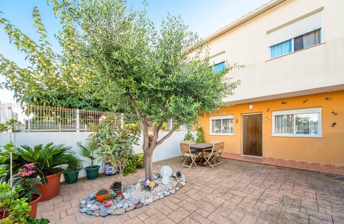 Almassora House | 3 bedroom pet friendly home in Playa de Almazora